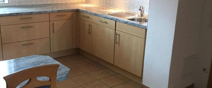 2-Zimmer-Wohnung mit Einbauküche und Balkon in Markt Schwaben - Foto 1
