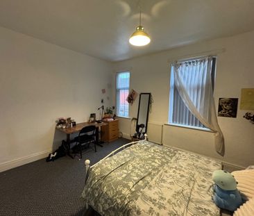 3 Bed Terraced House, Hibbert Street, M14 - Photo 3