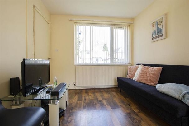 5 bedroom house to rent - Photo 1