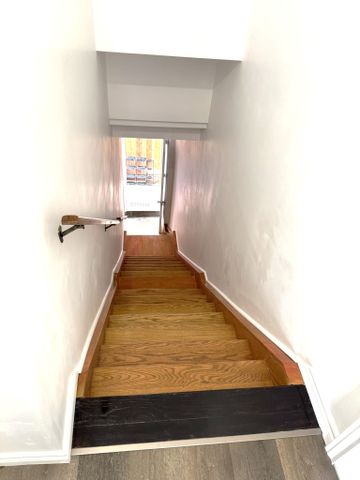 For Lease - 56 Skylark Drive Unit# Upper level Unit 2, Hamilton, Ontario - Photo 4