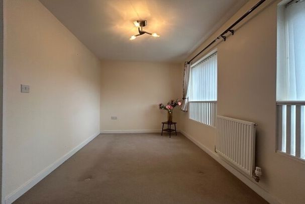 Hertford Road, L20 - Photo 1