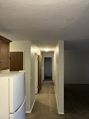 Cozy 2-Bedroom, 1 -Bath Apartment - Photo 1