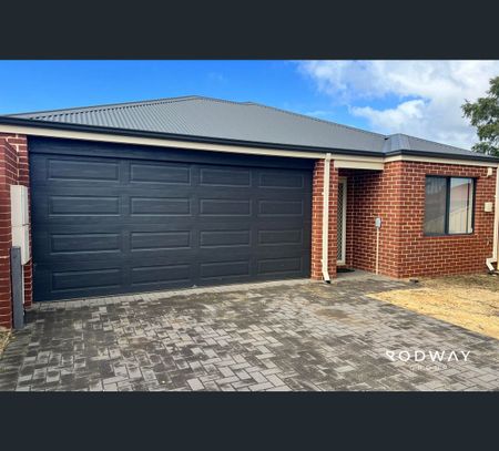 10 Friar Rd, Armadale, WA 6112 - Photo 3