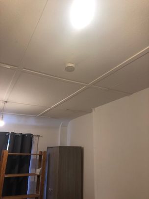 Studio Flat, Norbroke Street, W12 - Photo 1