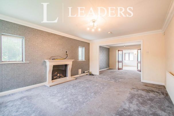 5 bedroom detached house to rent - Photo 1