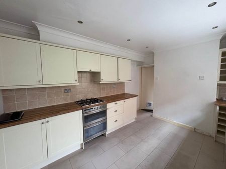 Weston-super-Mare, North Somerset - Photo 5