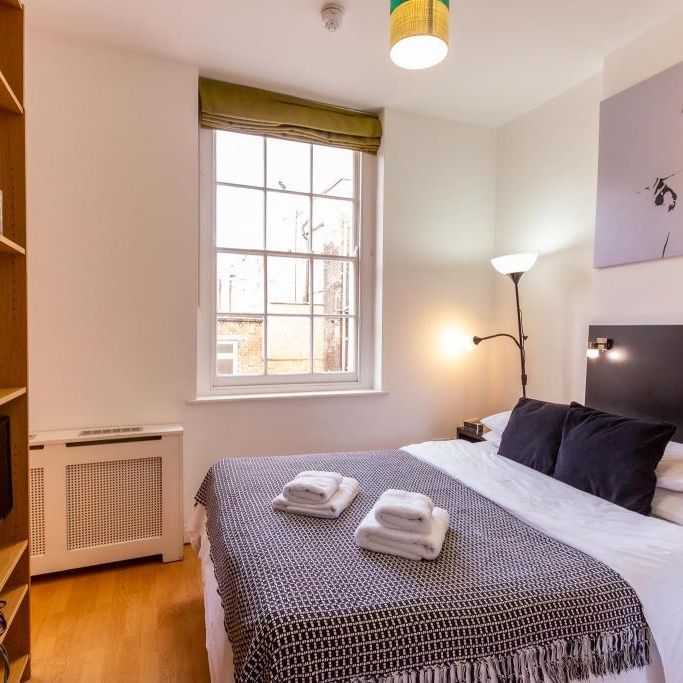 Studio to rent - Photo 1