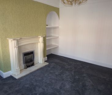 2 Bed Terraced House, Longroyd Avenue, LS11 - Photo 1