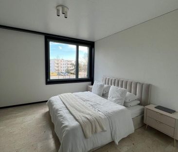 Moderne 1,5-Zimmer-Neubauwohnung direkt beim Flughafen Kloten - Foto 4