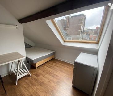 Location Appartement à Lille - Photo 1