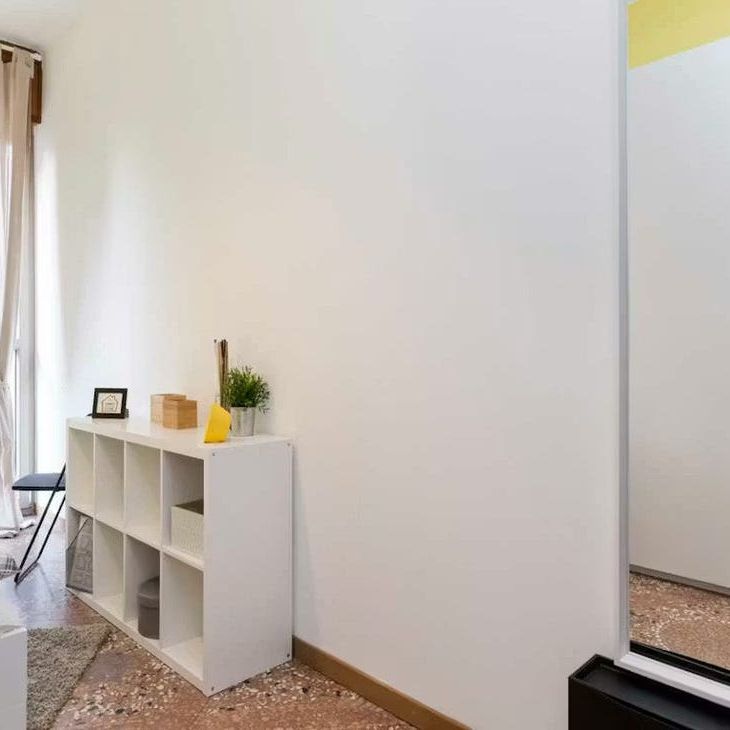 Viale Giovanni Vicini, Bologna, Emilia-Romagna 40134 - Photo 1