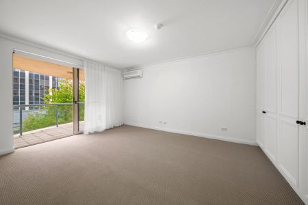 14/17-25 Spring Street, Bondi Junction. - Photo 2