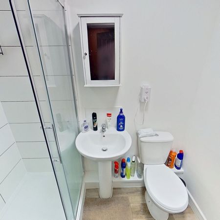 1256-1258 Pershore Road Birmingham - Photo 4