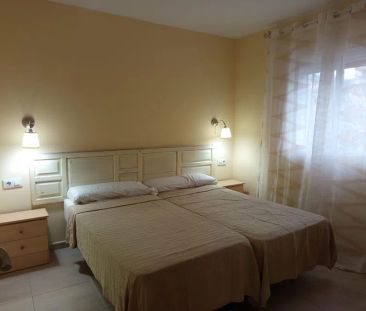 Alquiler de piso en Núcleo Urbano - Photo 3