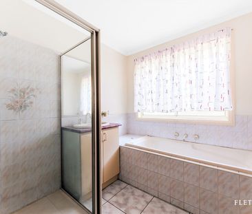 Comfortable Living with Great Outdoor Entertaining - Photo 5