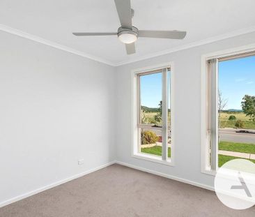 73 Ormiston Cct,Harrison - Photo 4