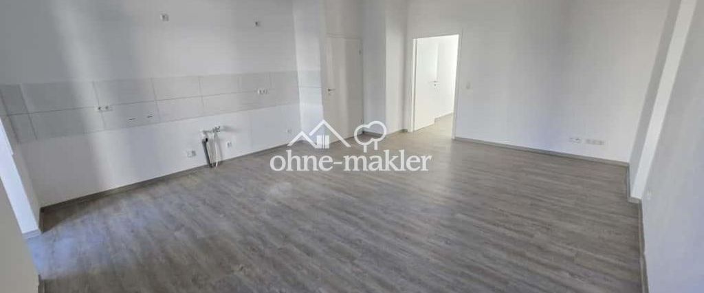 Schöne, helle 4-Zimmer-Wohnung mit Balkon in Magdeburg – 122 m² - Foto 1