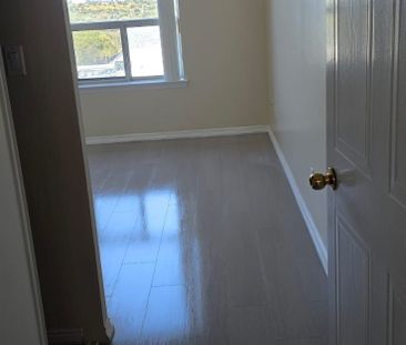 For Lease - 135 Hillcrest Avenue Unit# 1615, Mississauga, Ontario - Photo 4