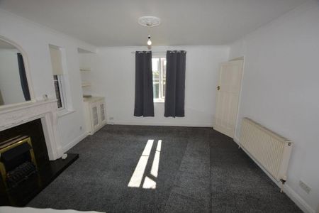 3 bedroom detached house to rent - Photo 4
