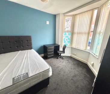 Grosvenor Road, Liverpool - Photo 3