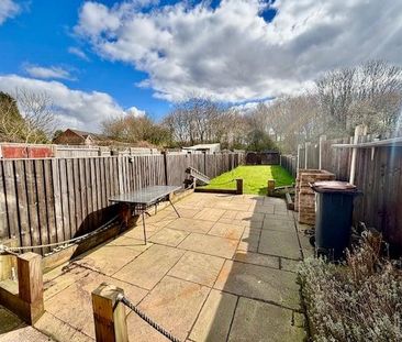 3 bedroom terraced house to rent - Photo 2