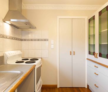 3 Bedrooms in Awapuni - Photo 2