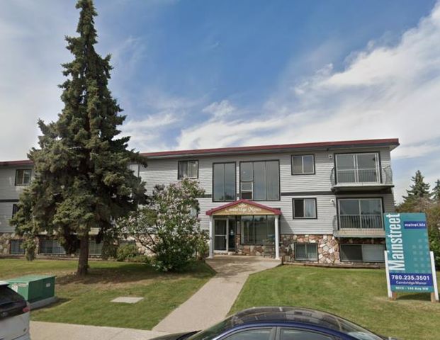 Cambridge Manor | 9010 144 Avenue NW, Edmonton - Photo 1