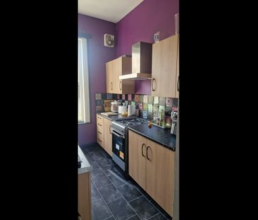 Room in a Shared Flat, Hanover Square, LS3 - Photo 6