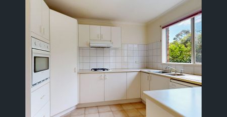 Spacious Family Home with Comfort and Convenience in Forest Hill - Photo 5