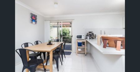 Modern Family Home in Exclusive Gated Community – 4 Oldbury Street, Stanhope Gardens - Photo 2