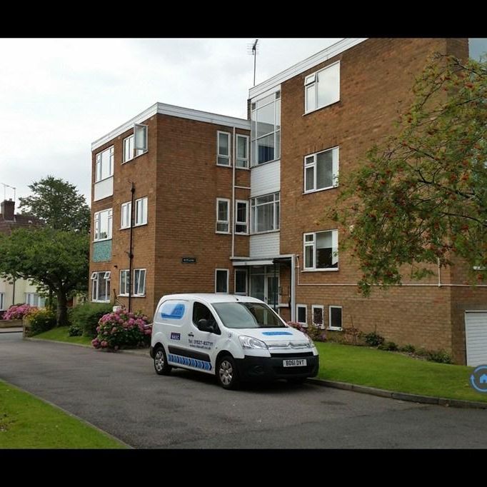 2 bedroom flat to rent - Photo 1