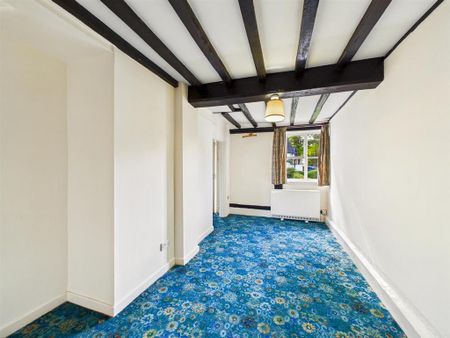 3 bedroom end of terrace house to rent - Photo 4