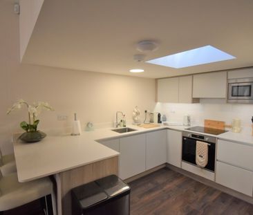 2 bedroom Apartment - Griffin Place, Broadwater Road, Welwyn Garden... - Photo 6