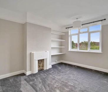 3 bedroom end of terrace house to rent - Photo 6