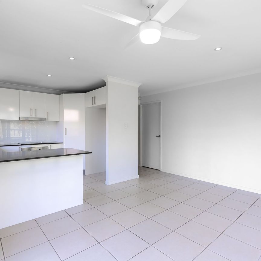 21 Gordon Crescent, Mango Hill. - Photo 1