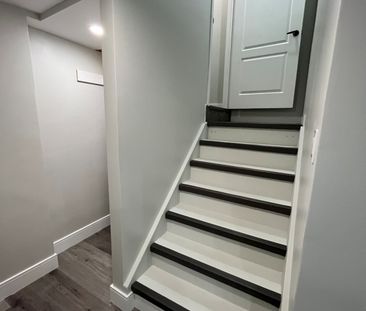 For Lease - 54 Hansard Drive, Vaughan, Ontario - Photo 2