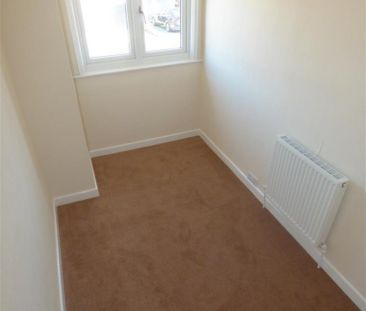 Park Crescent, Oadby - Photo 3