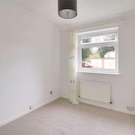 Dean Park Road, Dean Park* Available Now, BH1 - Photo 1