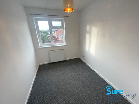 2 bedroom terraced house to rent - Photo 3