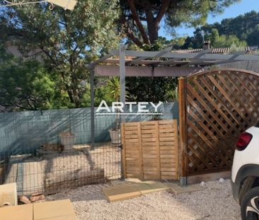 APPARTEMENT MEUBLE 3 PIECES - HYERES - Photo 1