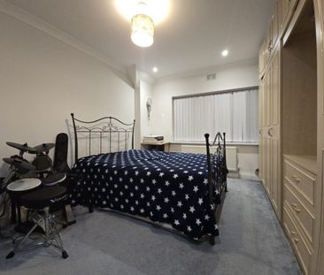 Wimborne Avenue, UB4, Hayes - Photo 3