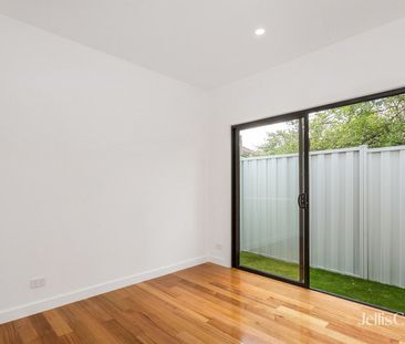 3/47A New Street, South Kingsville VIC 3015 - Townhouse For Rent | ... - Photo 2