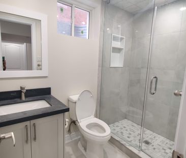 For Lease - 8 Mccourt Drive, Ajax, Ontario - Photo 5