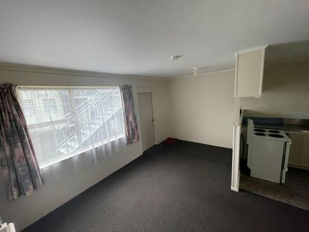 4/10 Eason Street, Victoria - Photo 3