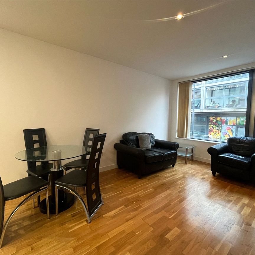 360 Apartments, 1 Rice Street, Manchester City Centre, M3 4JL - Photo 1