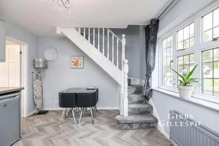 Millbrook, Drovers Lane, Amersham, Buckinghamshire, HP7 - Photo 4