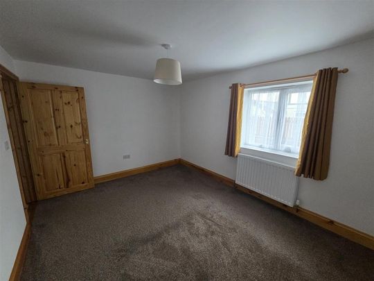 2 bedroom detached bungalow to rent - Photo 1