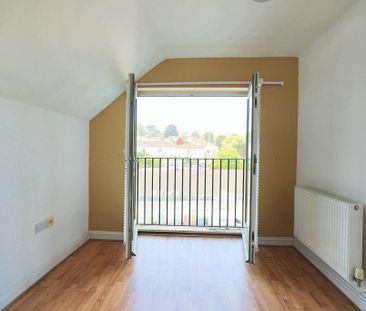 2 bedroom flat to rent - Photo 6