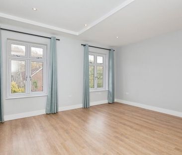 4 bedroom terraced house to rent - Photo 1