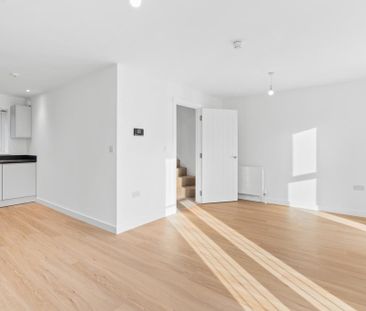 2 bedroom terraced house to rent - Photo 1